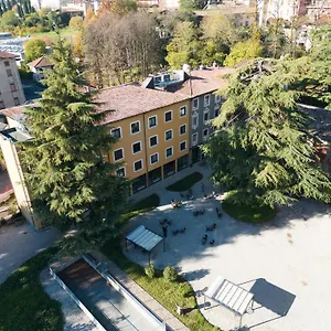 hotellátogatás