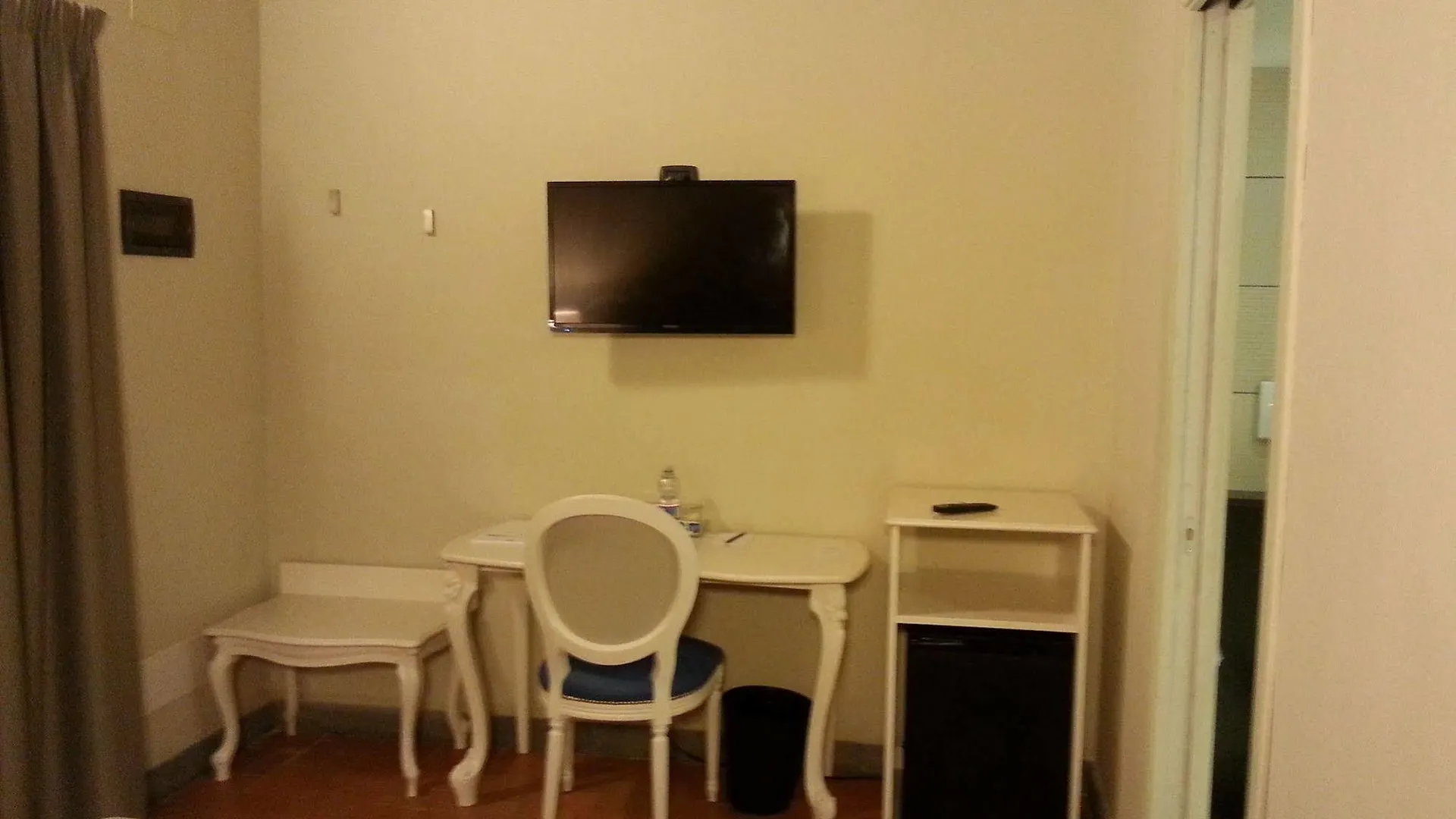 Art & Jazz Hotel Catania 3*,  Italy